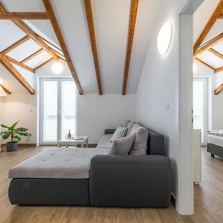 Apartman Terra *